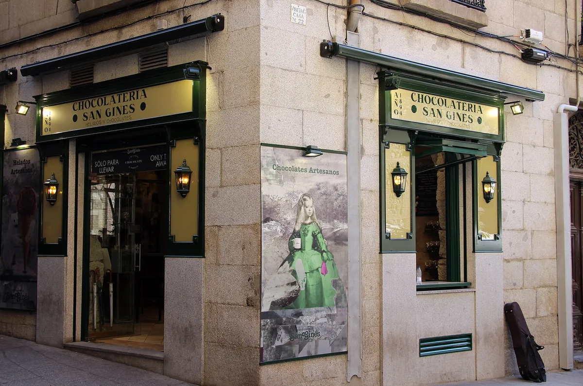 Chocolatería San Ginés in Madrid, Spain