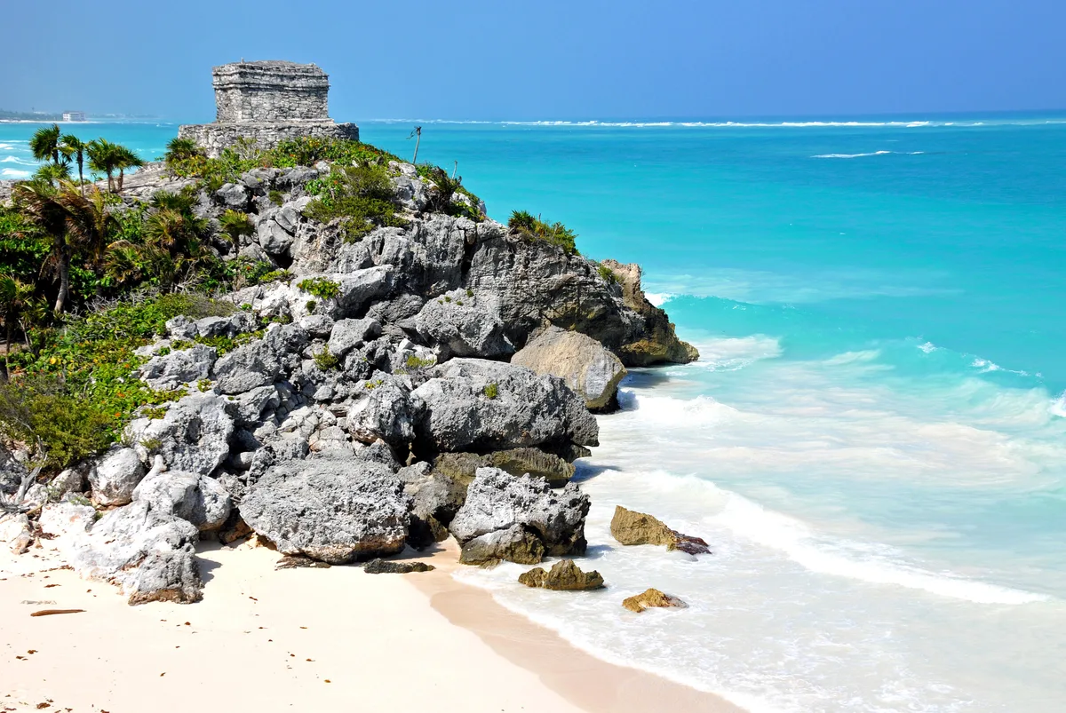 Templo del Dios del Viento in Tulum, Mexico