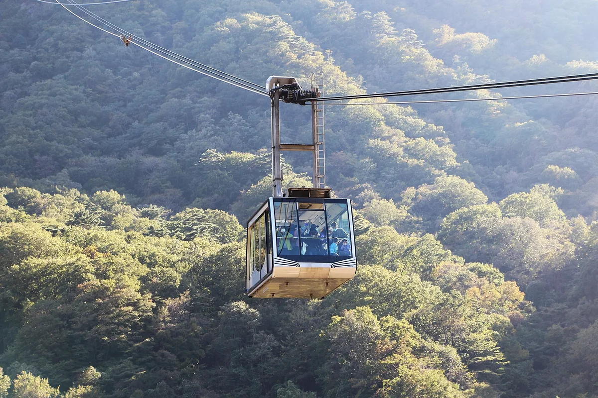 Seoraksan Cable Car in Sokcho, South Korea