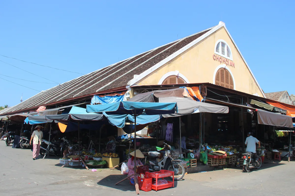 Central Market Hội An in Hoi An, Vietnam