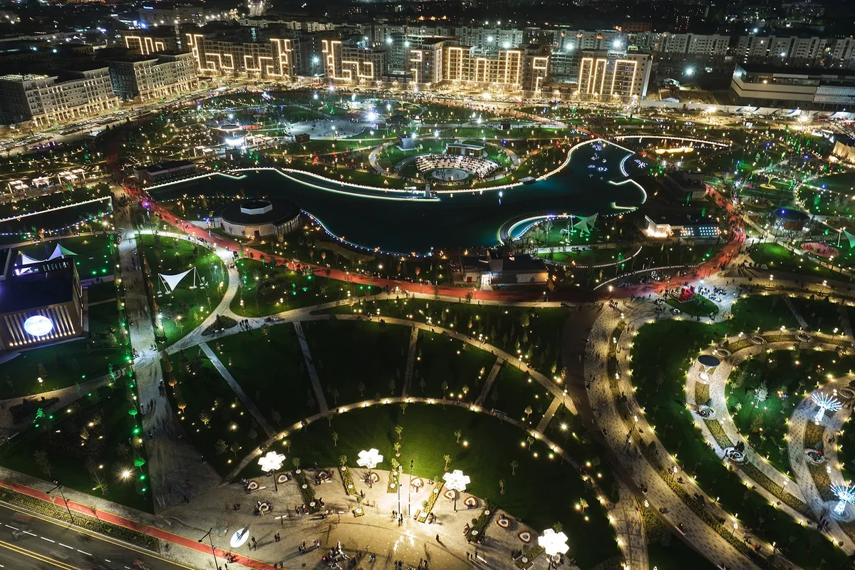 Parque Tashkent City en Taskent, Uzbekistán