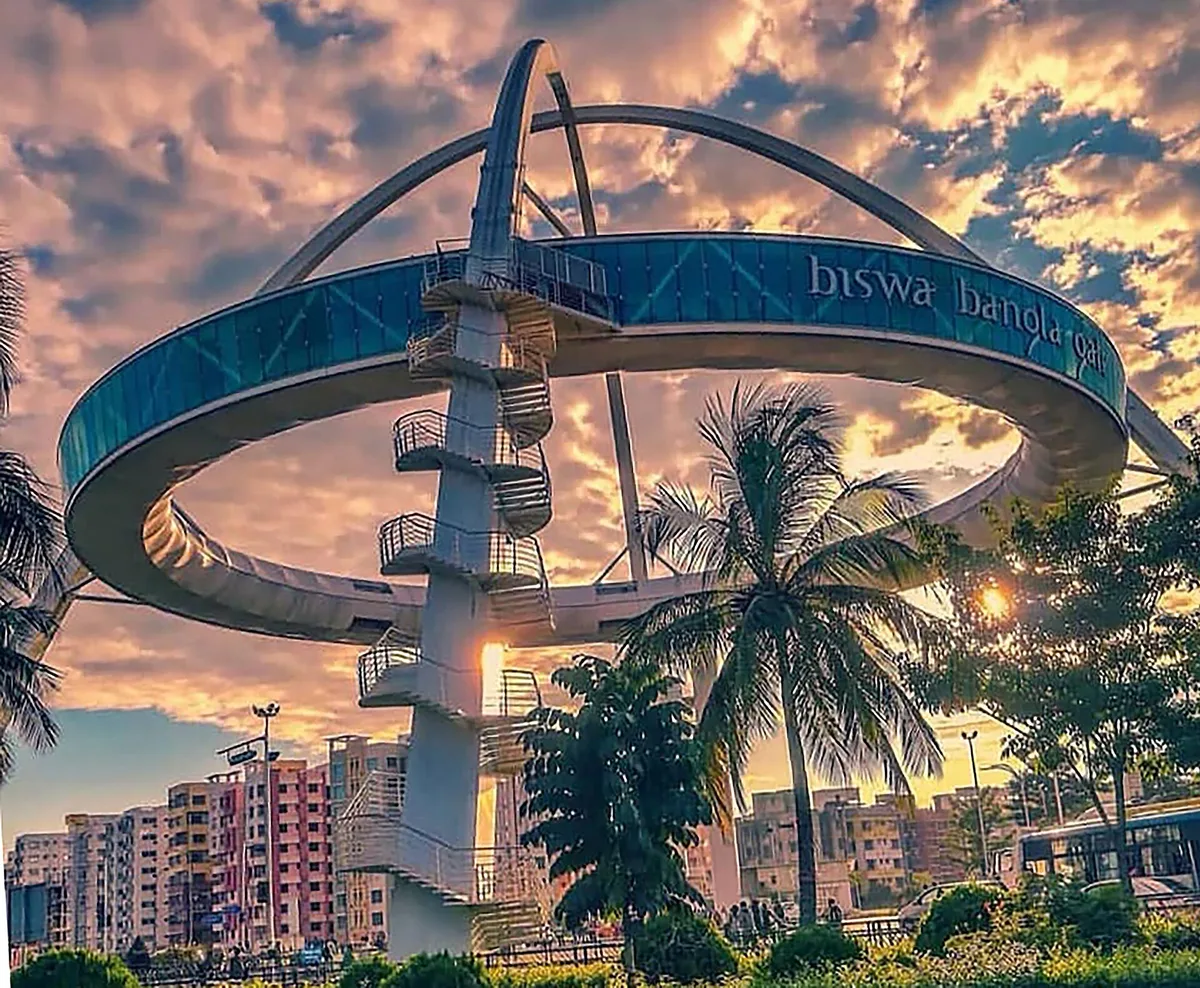 ビッショ・バングラ・ゲート(Biswa Bangla Gate)（コルカタ、インド）