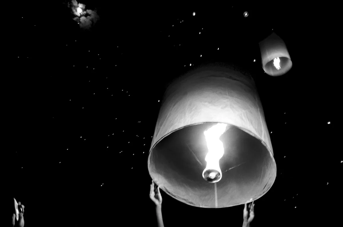 Yi Peng Lantern Festival & Loy Krathong in Chiang Mai, Thailand