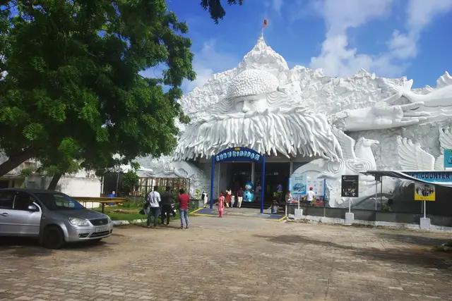 Snow Kingdom: Chennai Travel Guide (4.7★) — Chennai