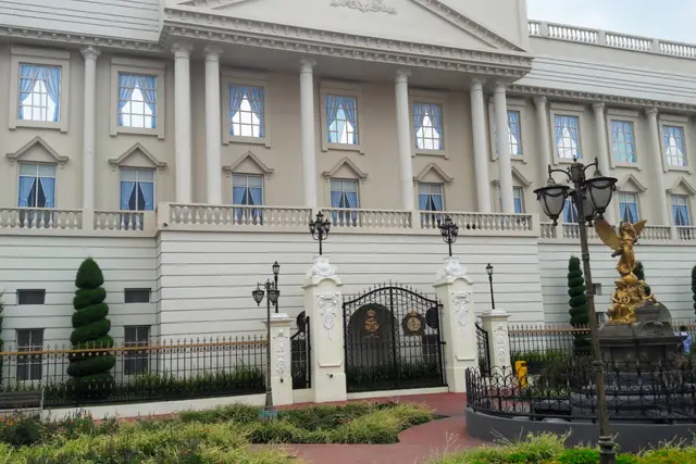 Museum Angkut: Malang Travel Guide (4.7★) — Malang
