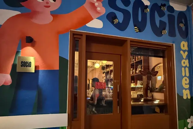 Socio: Hong Kong Travel Guide — Hong Kong