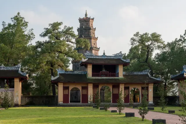 Pagoda Thien Mu: Guía de viaje de Hue (4,6★) — Hue