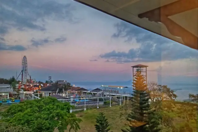 Sky Ranch: Tagaytay Travel Guide (4.3★) — Tagaytay