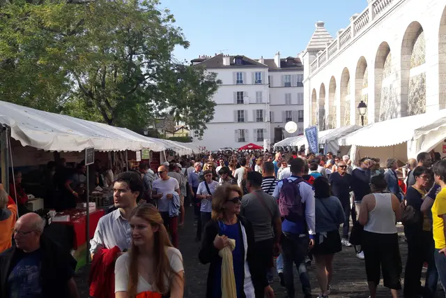 Fête des Vendanges de Montmartre (Montmartre Grape Harvest Festival): Dates, Tickets & Venue (Paris) — Paris
