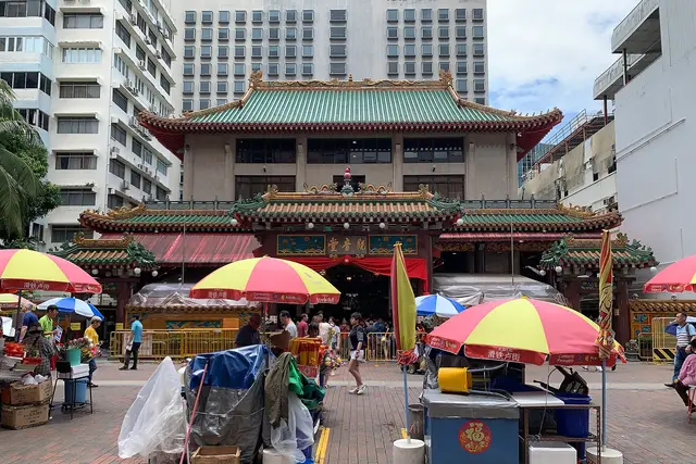 Kwan Im Thong Hood Cho Temple: Bugis Travel Guide (4.7★) — Bugis