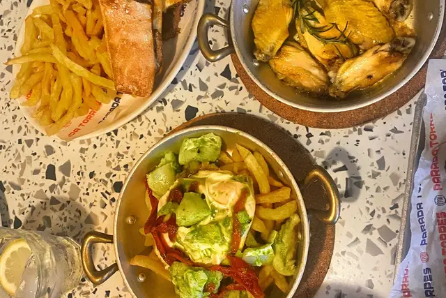 Parada Torres, Mercat de Santa Caterina (Barcelona): What to Order & When to Go — Barcelona