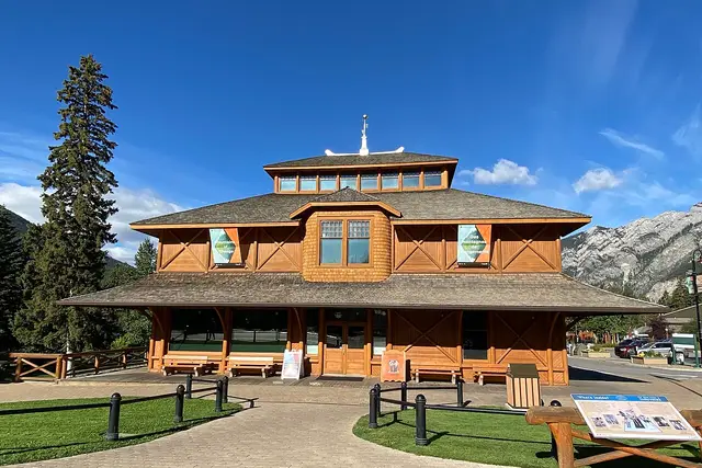 The Whyte: Banff Travel Guide (4.4★) — Banff