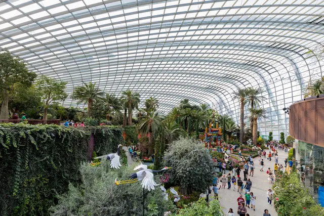 Flower Dome: Marina Bay Travel Guide (4.7★) — Marina Bay