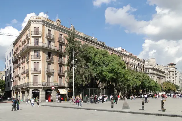 Plaça Nova — Barcelona