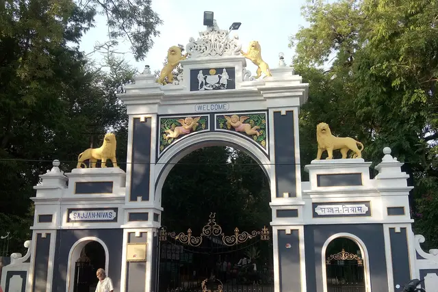 Gulab Bagh: Udaipur Travel Guide (4.4★) — Udaipur
