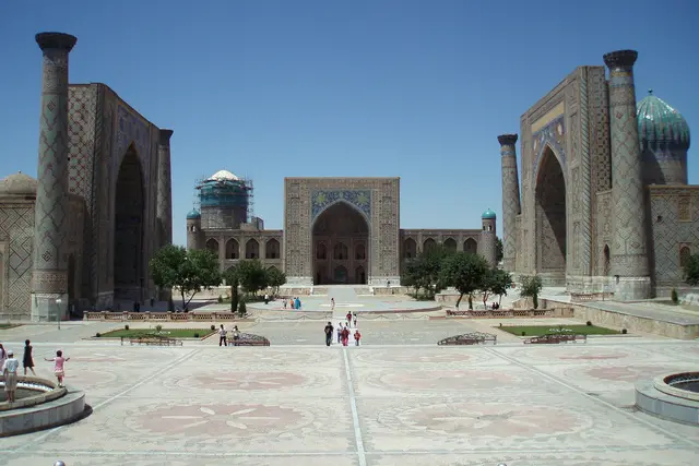 Registan Square: Samarkand Travel Guide (4.8★) — Samarkand
