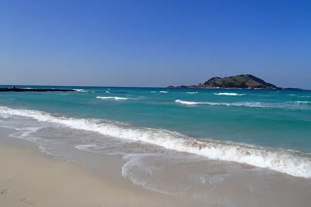 Hyeopjae Beach: Jeju Travel Guide — Jeju