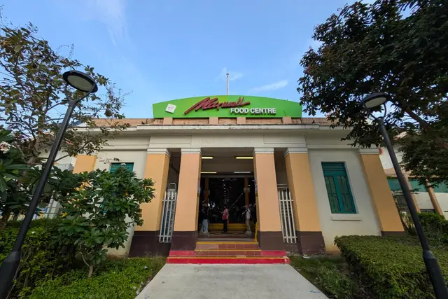 Maxwell Food Centre — Orchard Road
