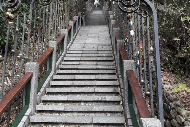 Year of Steps at Wenwu Temple: Sun Moon Lake Travel Guide — Sun Moon Lake