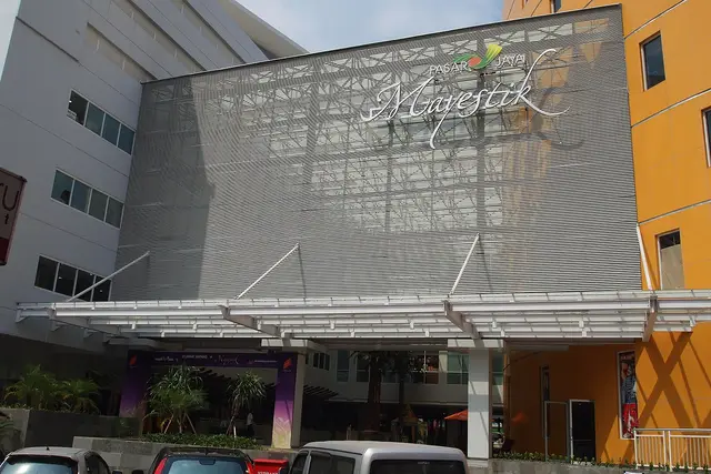 Mayestik Market: Jakarta Travel Guide (4.5★) — Jakarta