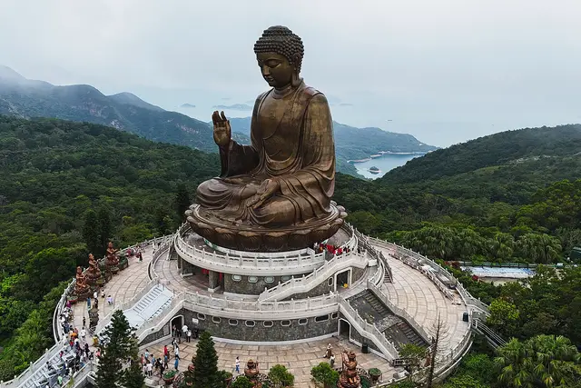 Tian Tan Buddha: Lantau Island Travel Guide (4.6★) — Lantau Island