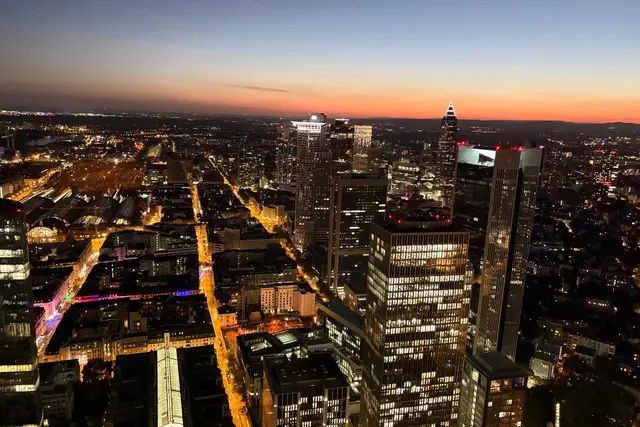 MAIN TOWER: Frankfurt Travel Guide (4.6★) — Frankfurt