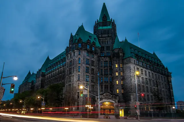 Confederation Building: Ottawa Travel Guide (4.7★) — Ottawa