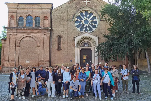 Basilica of San Domenico: Bologna Travel Guide — Bologna