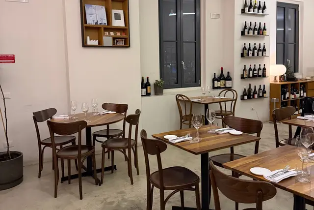 Nebbia: Milan Travel Guide — Milan
