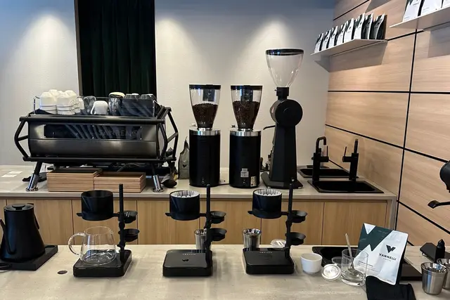 Vannelli Coffee: Tokyo Travel Guide — Tokyo