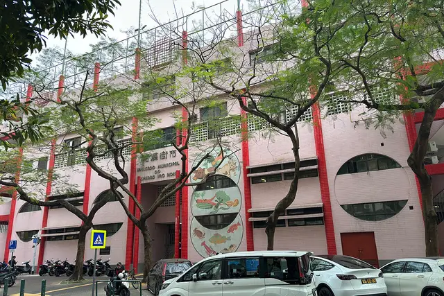 Bairro Iao Hon Municipal Market: Macau Peninsula Travel Guide — Macau Peninsula