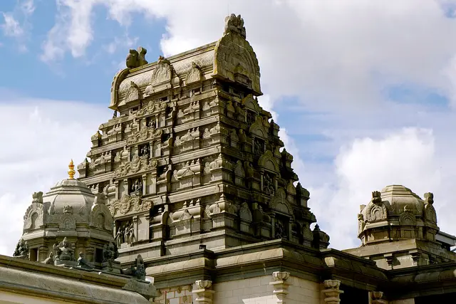 Shri Venkateswara (Balaji) Temple, Tividale: Birmingham Travel Guide — Birmingham
