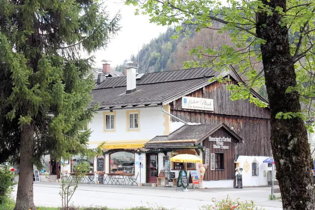 Restaurant Madame Plüsch: Where to Eat in Füssen (4.6★) — Füssen