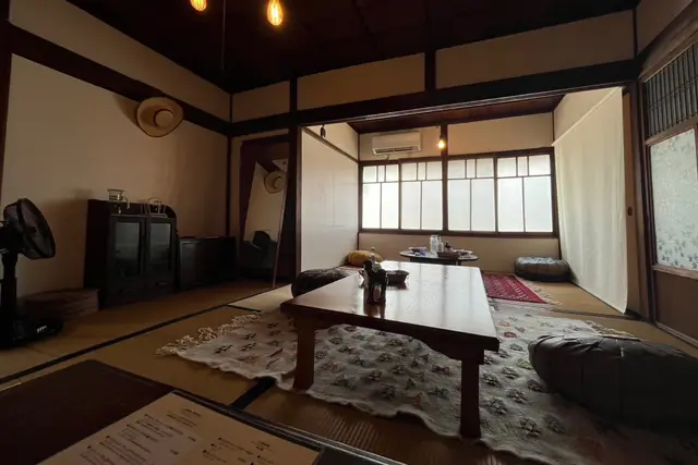 sahha halal restaurant — Nara