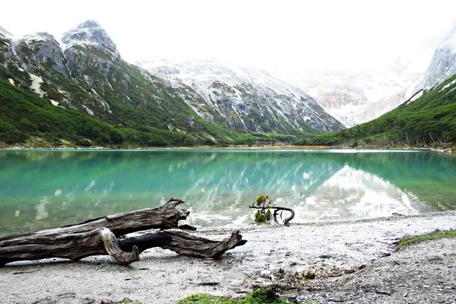 Laguna Esmeralda: Ushuaia Travel Guide (4.9★) — Ushuaia