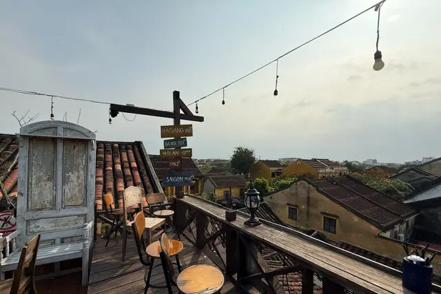 Mê Hội An Rooftop Coffee & Kitchen: Hoi An Travel Guide — Hoi An