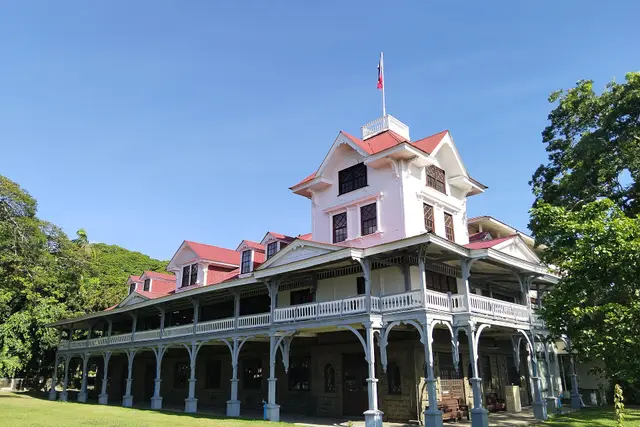 Silliman Hall: Dumaguete Travel Guide — Dumaguete