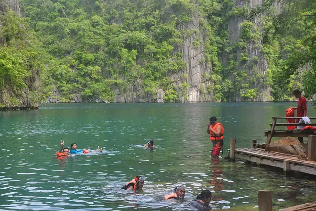 Kayangan Lake: Coron Travel Guide (4.7★) — Coron