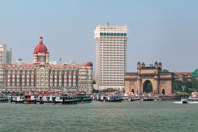 Gateway Of India: Mumbai Travel Guide (4.6★) — Mumbai