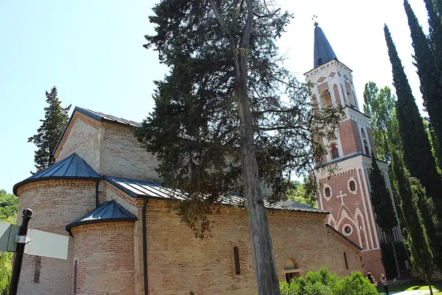 Monastery of St. Nino at Bodbe: Sighnaghi Travel Guide — Sighnaghi