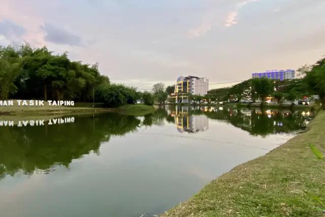타이핑 호수 정원 (Taiping Lake Gardens) 여행 가이드 (4.6★) — 타이핑