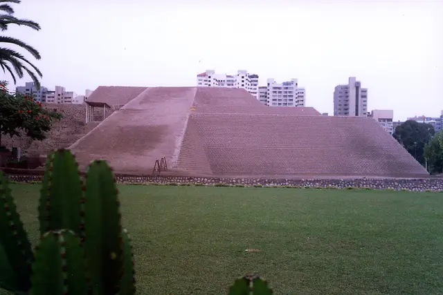 Huaca Huallamarca: Lima Travel Guide (4.4★) — Lima