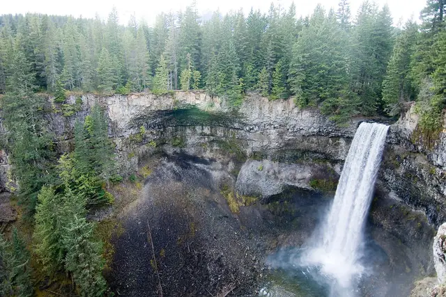 Brandywine Falls Provincial Park: Whistler Travel Guide — Whistler