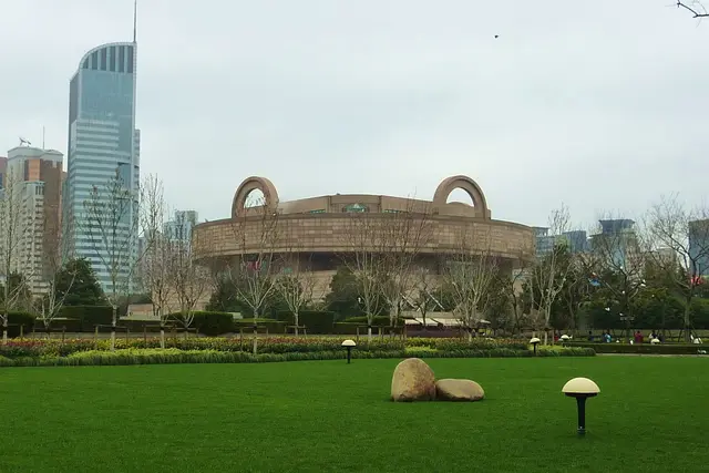 Shanghai Museum: Travel Guide (4.3★) — Shanghai