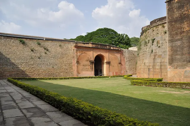 Bengaluru Fort — Bengaluru