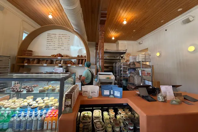 아유 베이크하우스(Ayu Bakehouse): 뉴올리언스 여행 가이드 (4.7★) — 뉴올리언스