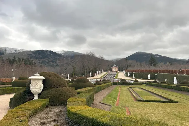 Palacio Real de la Granja Garden: Segovia Travel Guide — Segovia