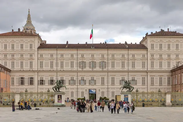 Royal Palace of Turin: Travel Guide (4.8★) — Turin