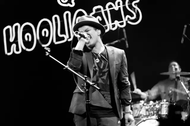 Bruno Mars: The Romantic Tour: What to Know (East Rutherford) — East Rutherford · United States