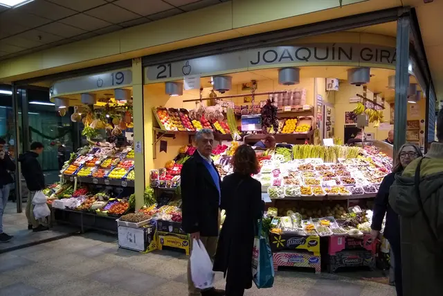 Mercado de la Encarnación: Seville Travel Guide (4.3★) — Seville